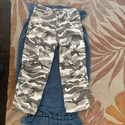 Men’s White & Grey Camo Cargo Pants