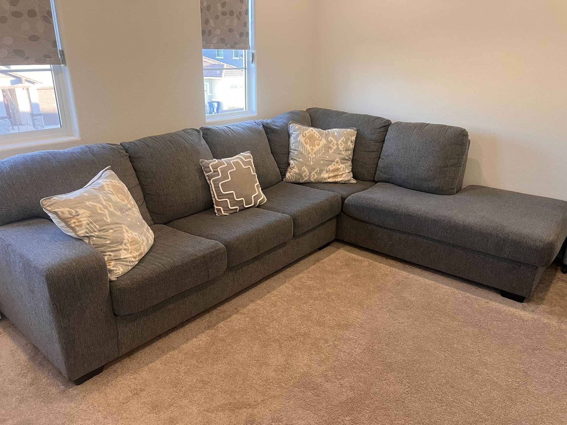 Sectional Sofa