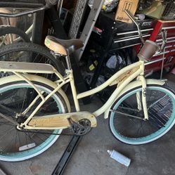 Huffy Panama Jack Beach Cruiser 