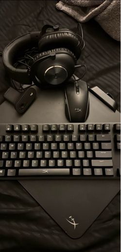 Gaming accessories bundle