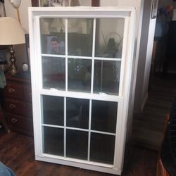 30  ×  60   Heavy-Duty   Window   with  Mosquito   Protection 