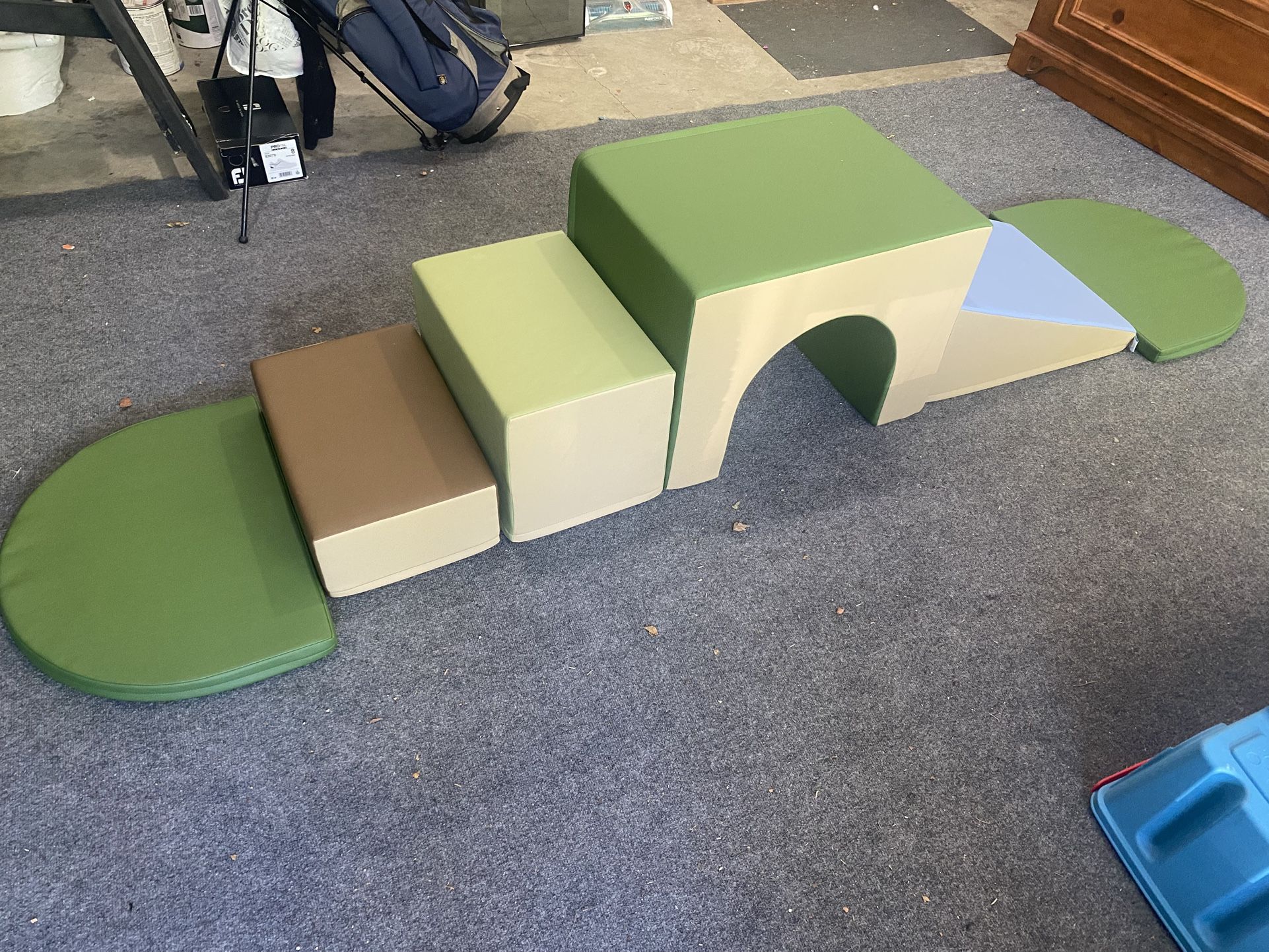 Softzone, ECR4kids climbing blocks and play set