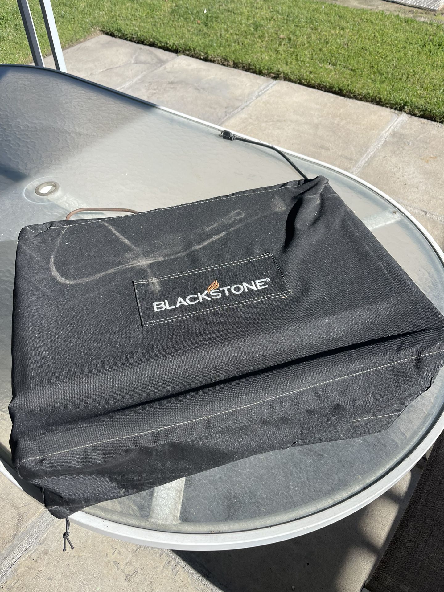 Blackstone Flattop Grill With Cover