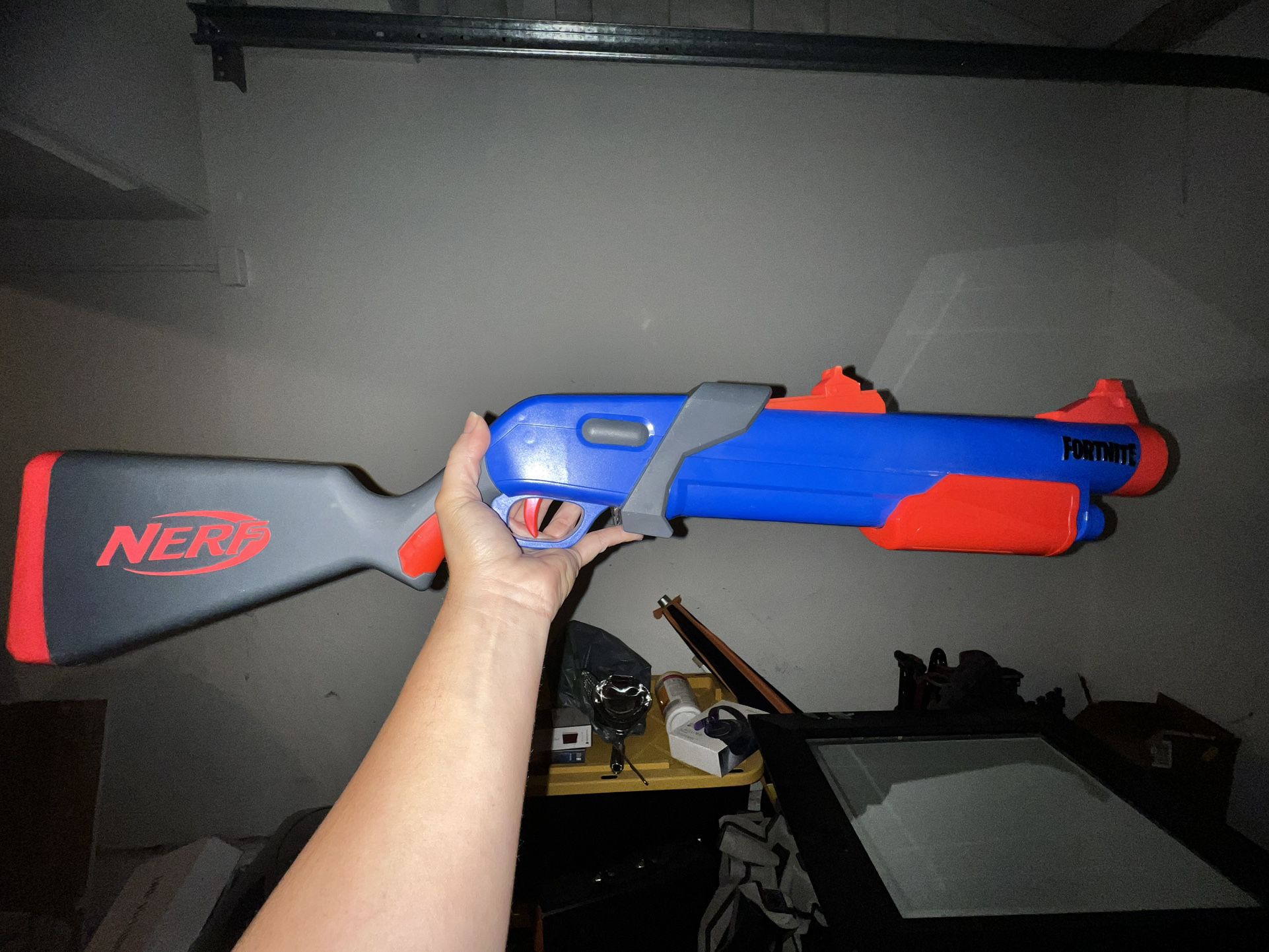 Large Nerf Gun With Extra Bullets 