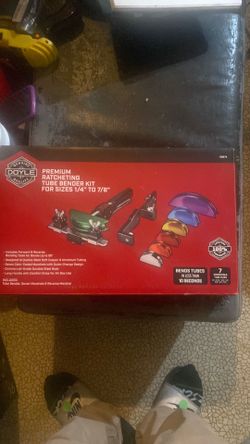 Ratcheting tube bender kit