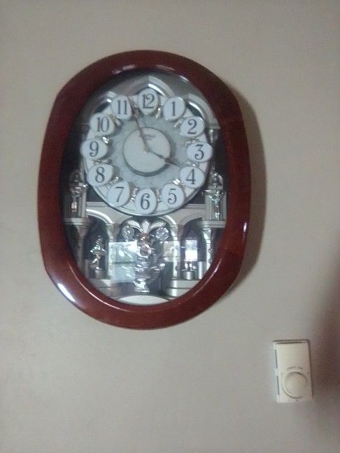 Hanging. Grandfathers. Clock