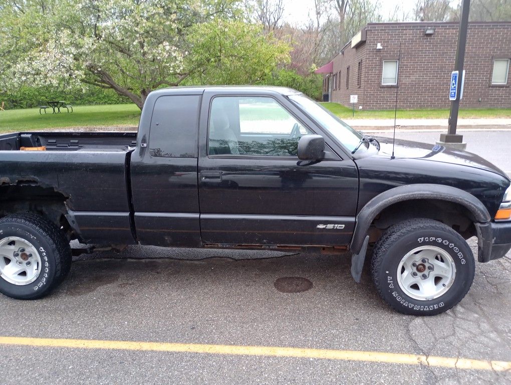 2001 Chevrolet S-10