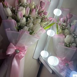Pink and white tulip bouquet