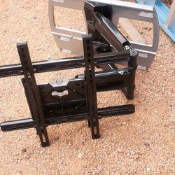 Peerless TV Mount