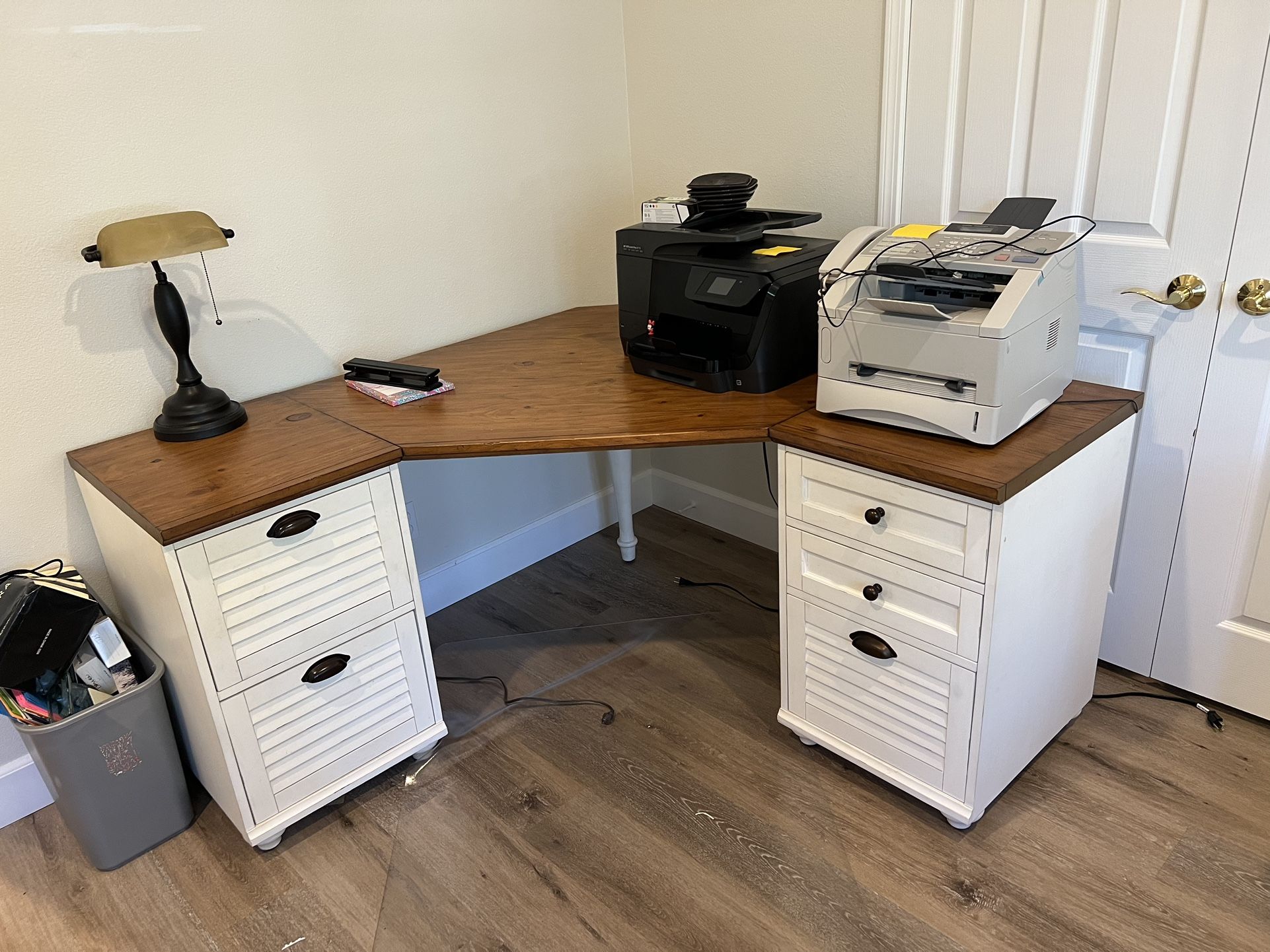 Desk