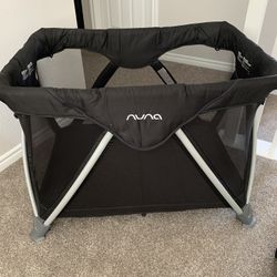 Nuna Sena Playpen