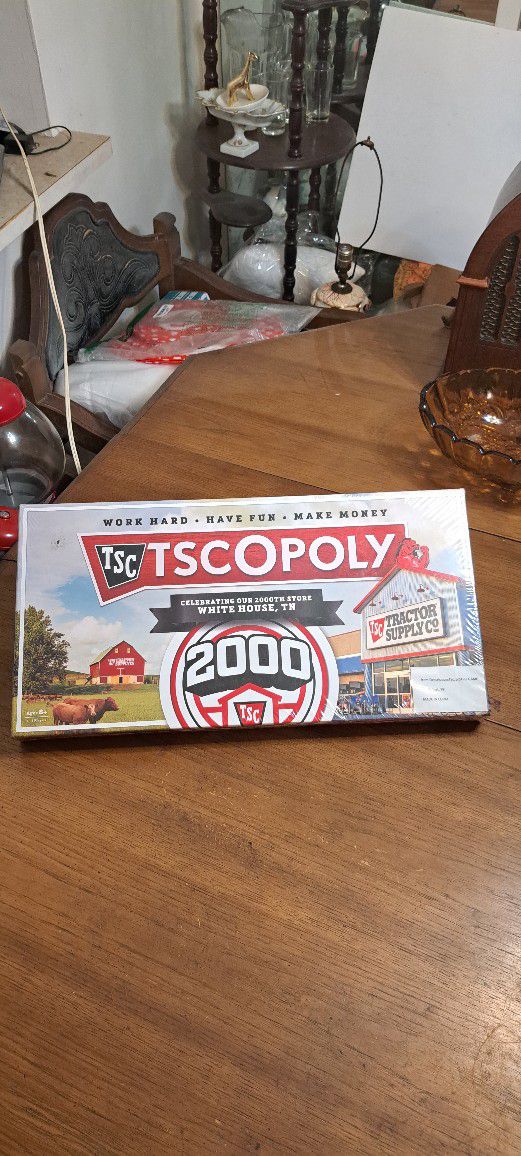 "NEW " Tractor Supply Monopoly Board Game TSCOPOLY Ages 8+ 2-6 Players