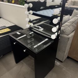 🖤 Glamorous Black Vanity Table – Only $54 with Financing! 🖤 ¡Solo $54 con financiamiento disponible! 