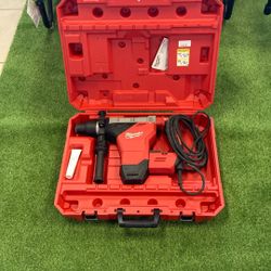 Milwaukee 1-3/4 in. SDS-MAX Rotary Hammer