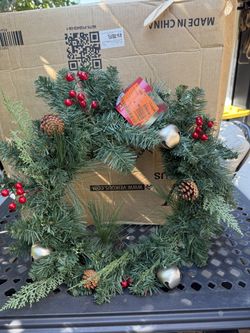 24” wreath with pinecones and berries