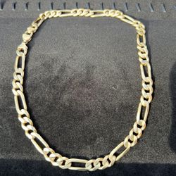 14 K Figaro gold chain