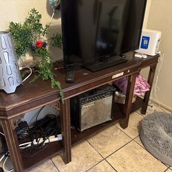 Wooden tv stand table