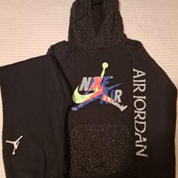 Kids Jordan  Outfit Size 12/13