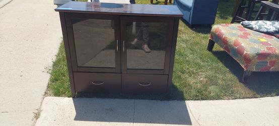 TV stand/cabinet