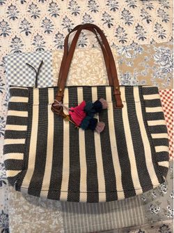 Fossil Tote Bag