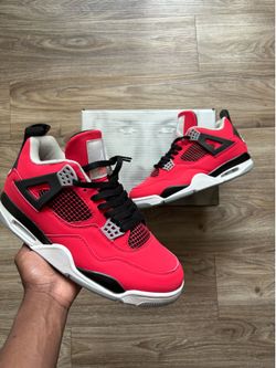 Air Jordan 4 Retro 'Toro Bravo'