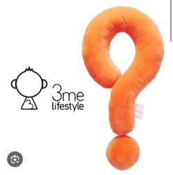3me lifestyle orange mark pillow