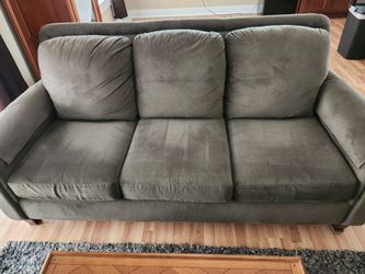 Flaxsteel Upholstered Couch, Chairs & Ottomans