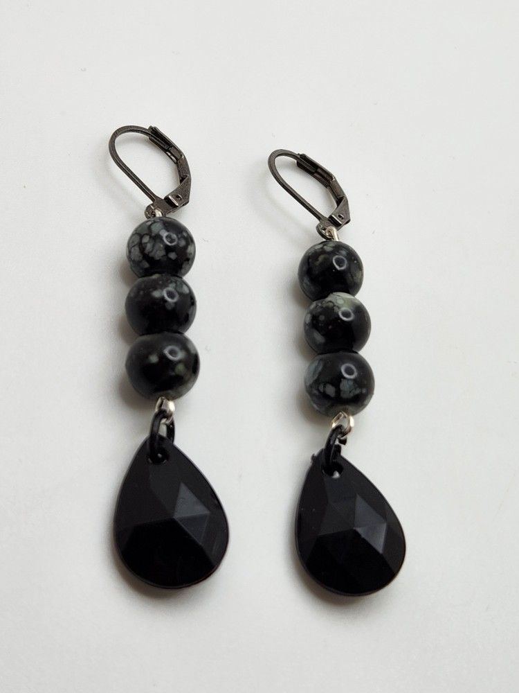 Black Teardrop Earrings
