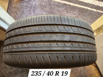 235 / 40 R 19 (1) TIRE TBBTIRES