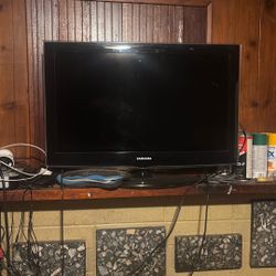 Samsung Tv 35inches 
