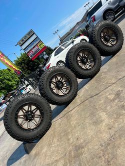 VENDO SET DE 4 RRINES NUEVAS DE 6 BIRLOS CON LLANTAS LT255/75R17 FIRESTONE