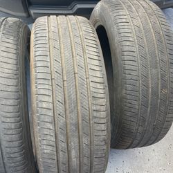 3 Llantas Michelin 235/55R20