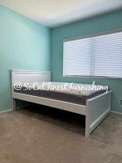 White Full Bed And Mattress