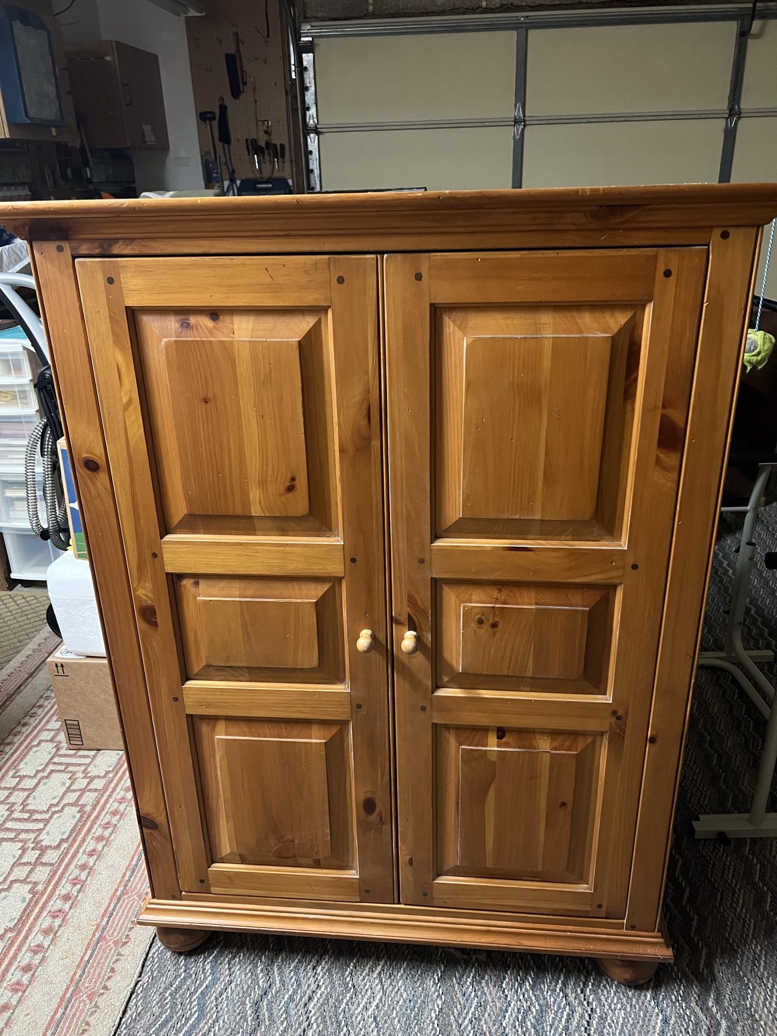 Ethan Allen Country Craftsman Media Center