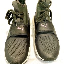 Women’s Puma Ignite Sneakers