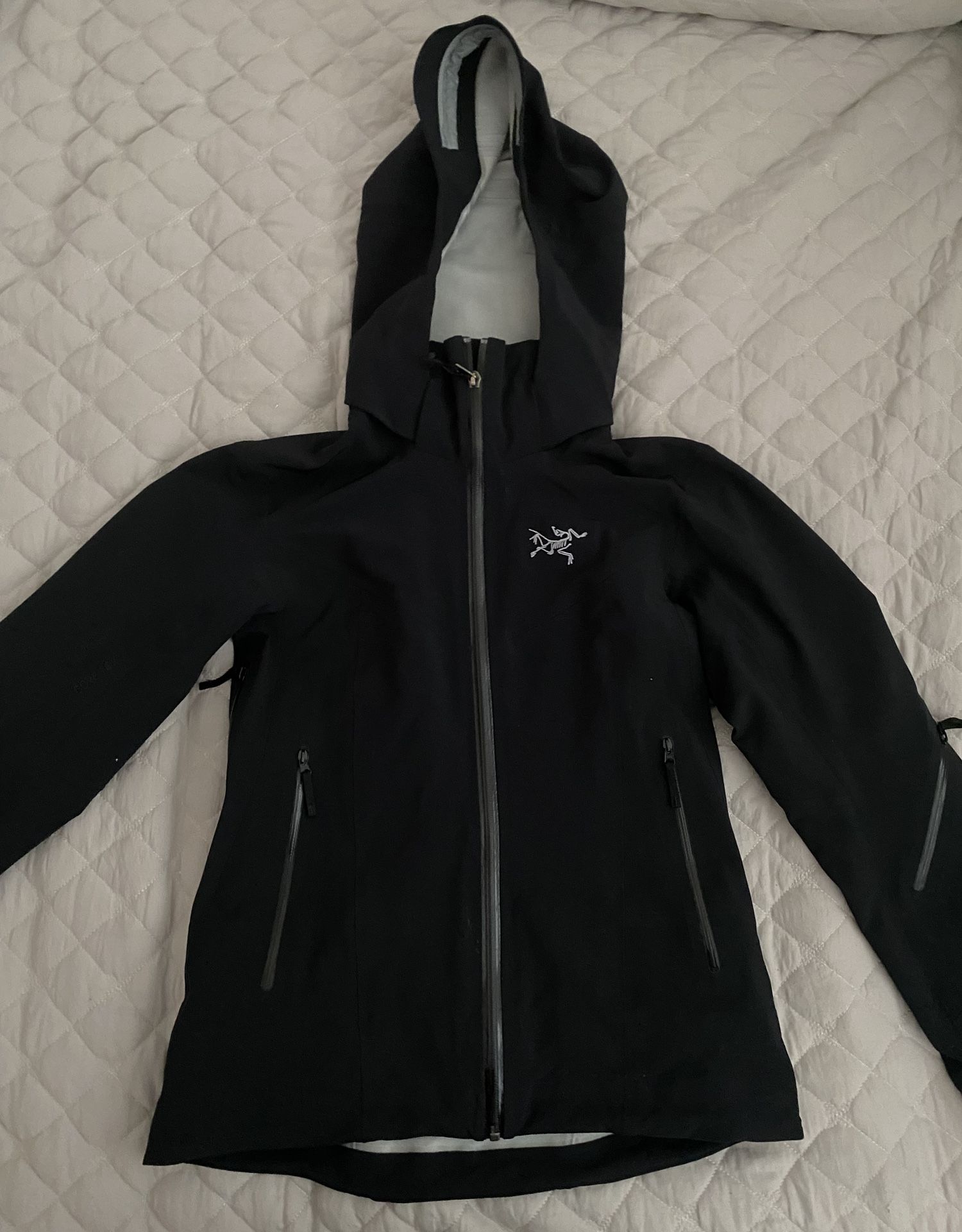 Women’s Black Arc'teryx Raveena Jacket