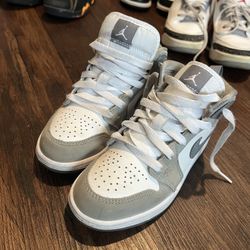 Boys Jordan Kids Sneakers Size 13
