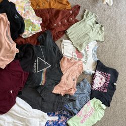 Girls Clothes 