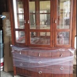Beautiful China Cabinet 