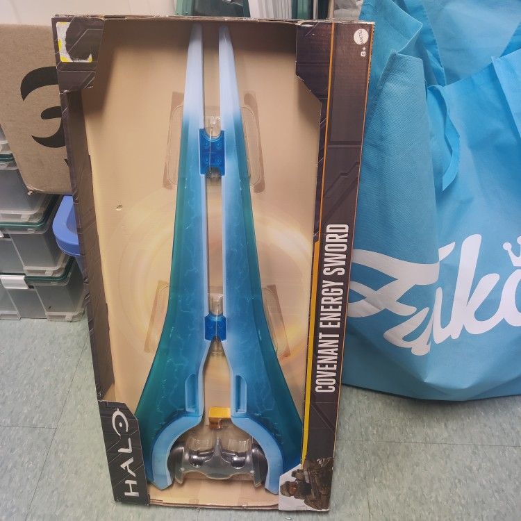 Halo 2 Covenant Energy Sword GameStop Exclusive