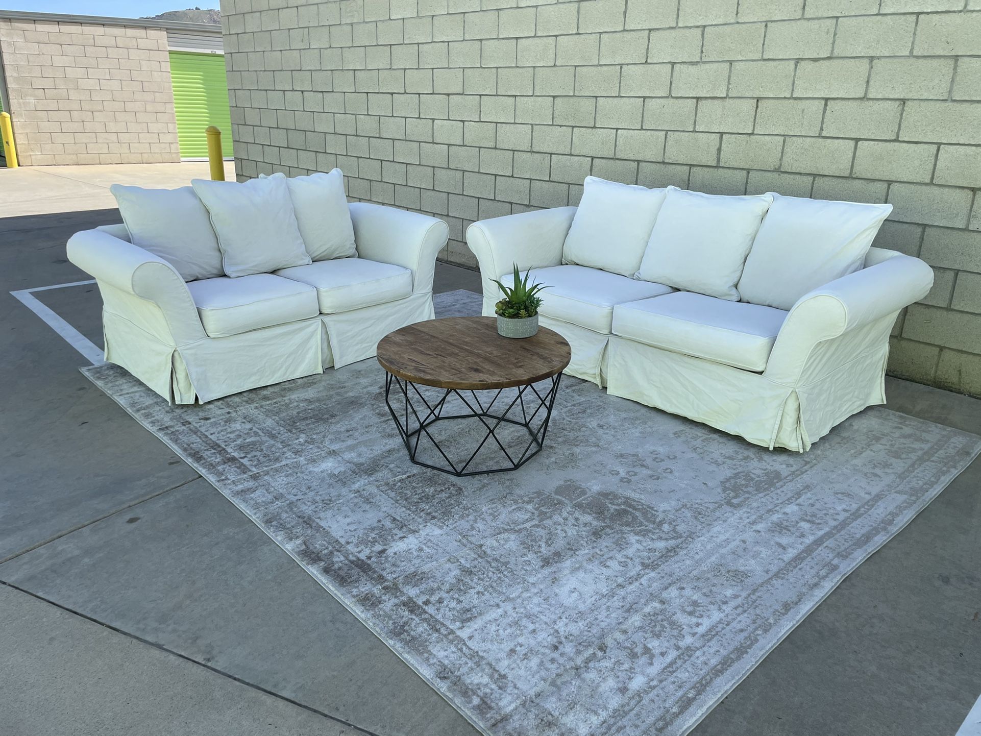 *Free Delivery* Rowe Furniture Couch Sofa Loveseat Set