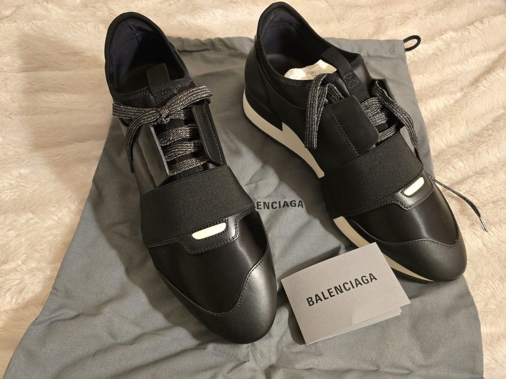 Balenciaga Tess Gomma Sneakers – New with Box – 100% Authentic