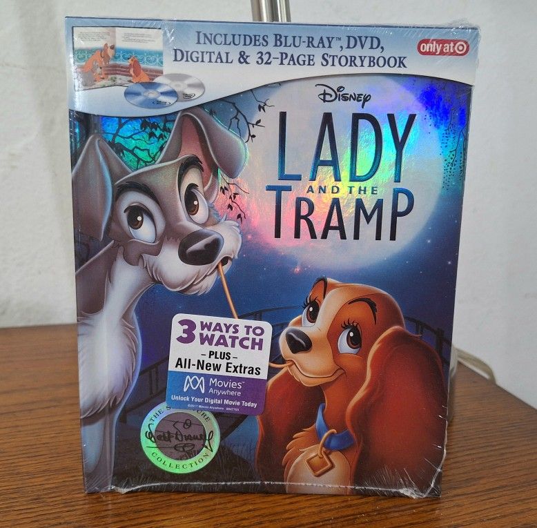New, Sealed!! Lady And The Tramp Blu-Ray + DVD + Digital HD With 32-Page Storybook - Disney