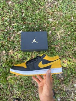 Air Jordan 1 Low