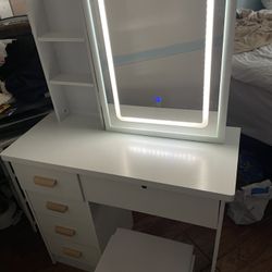 Mirror Drawer