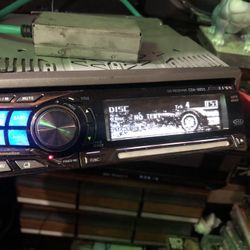 Alpine's CDA-9855 represents the next step in the evolution of the in-dash receiver.  Take a clos
