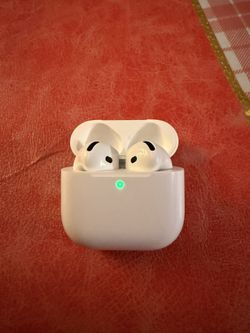 AirPods 4 Apple