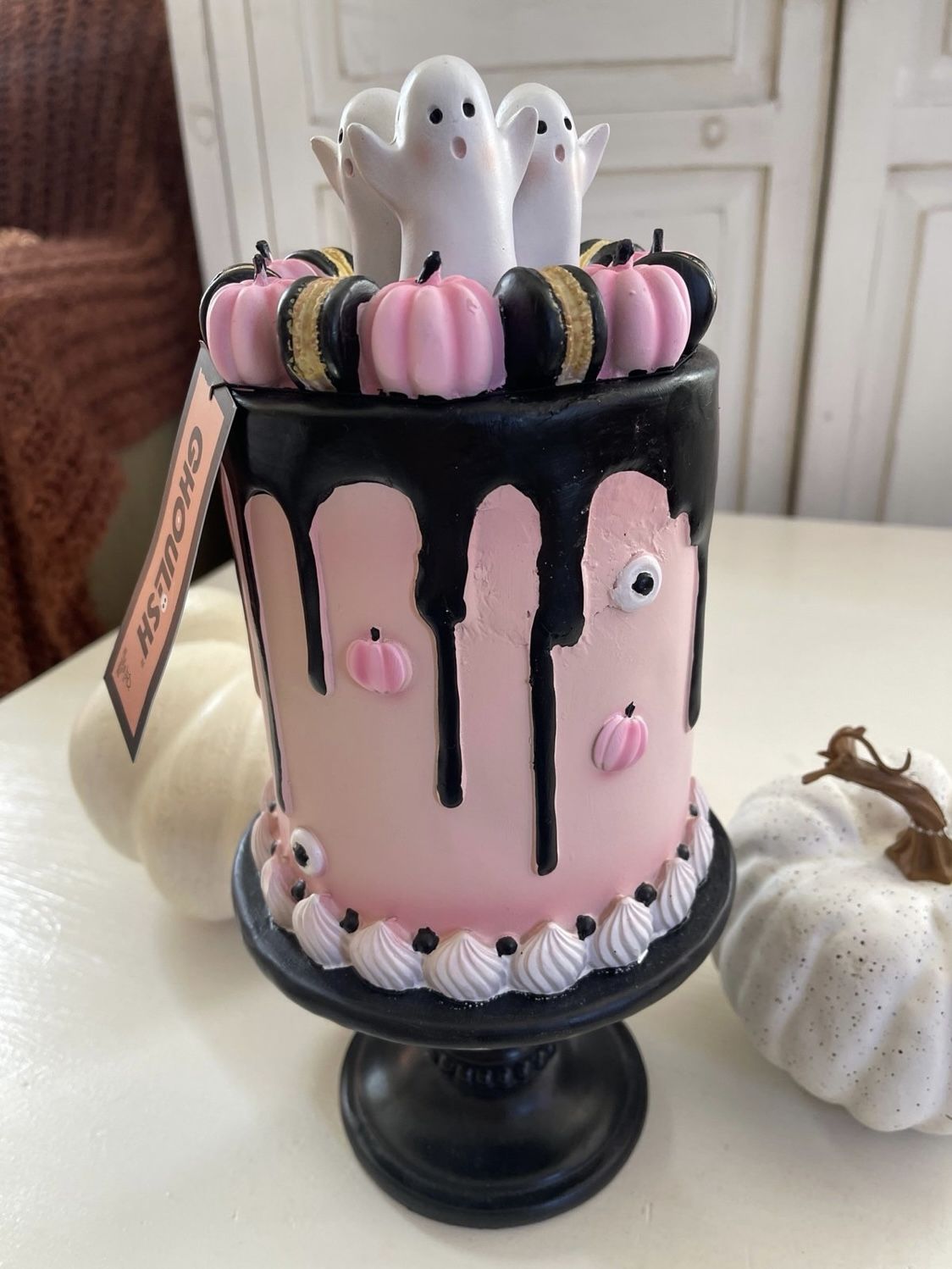 Halloween Cake Decor