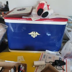 Vintage 1950s Ice Chest Cooler Blue Red White Gold Eagle Emblem Urethane Foam USA Patriotic MCM
