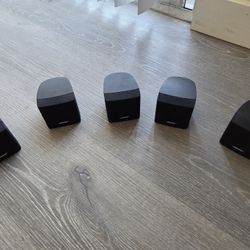 Bose Cube Speakers 